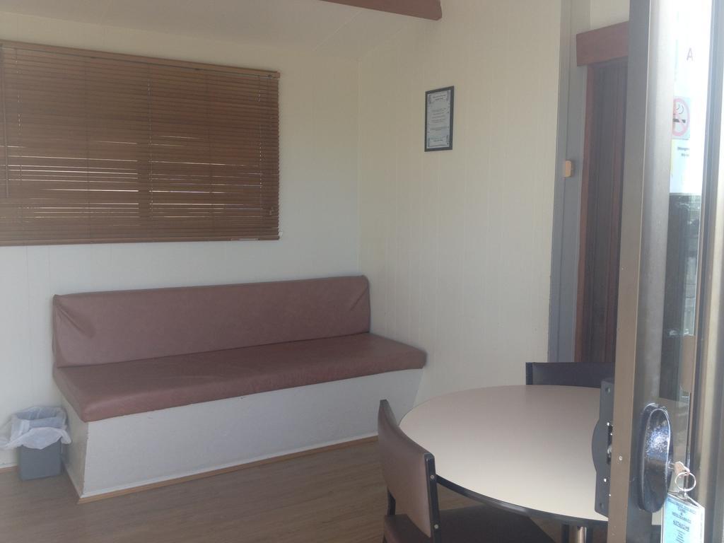 Hillcrest Tourist Park Hotel St Helens Szoba fotó